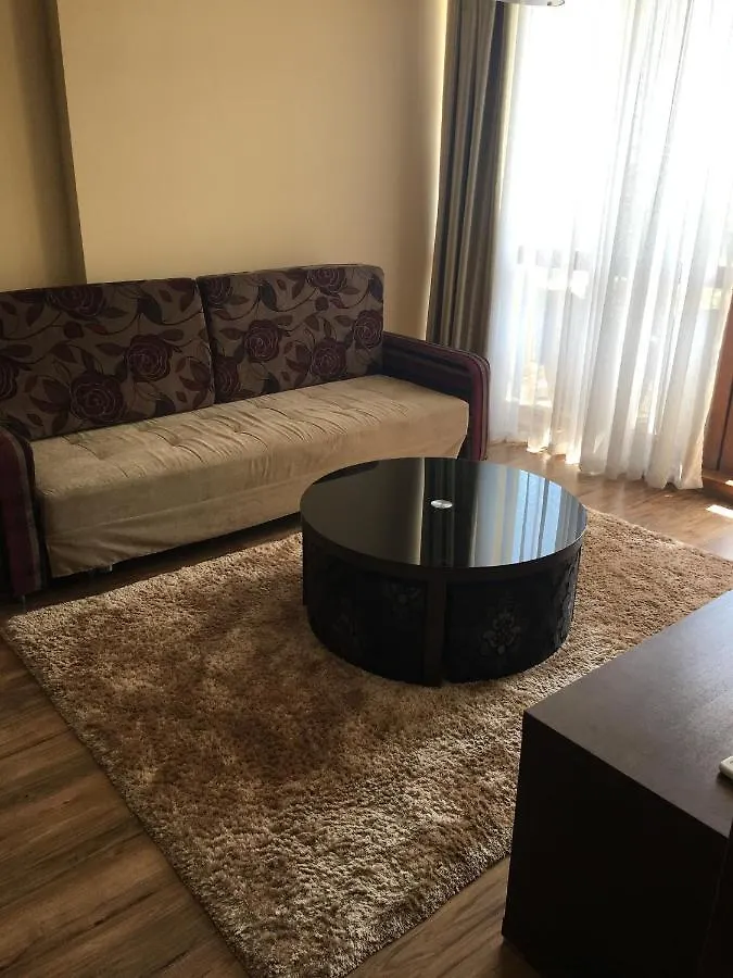 Ferienwohnung Аппартаменты С 2 -Мя Спальнями. Golden Line. Goldstrand